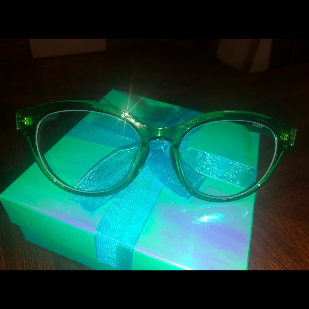 Women’s glasses